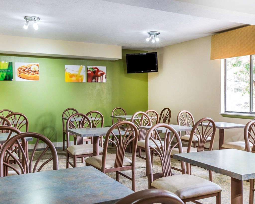 Suburban Studios Augusta Restaurant foto